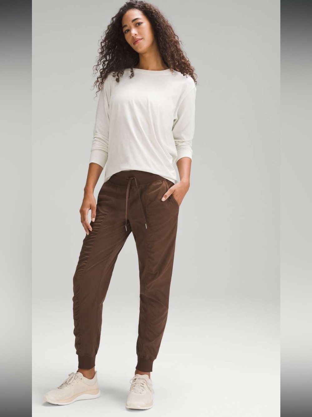 Size 6 Lululemon Dance Studio Jogger, Brown